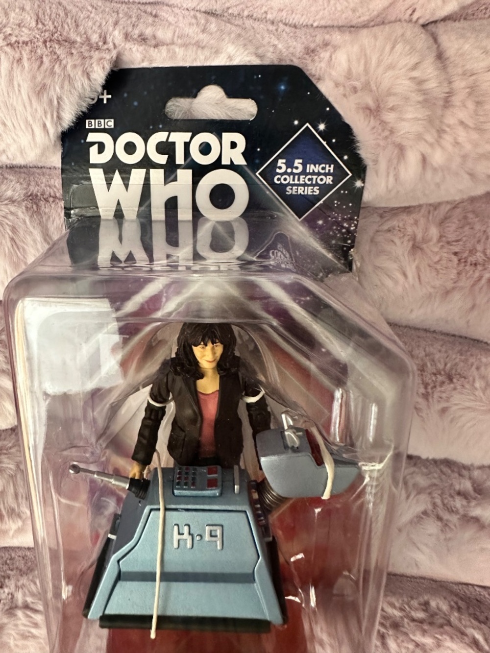 New SEALED Doctor Who 5.5" Action Figure Set with K9 Collector BBC Series QR - Picture 9 of 9